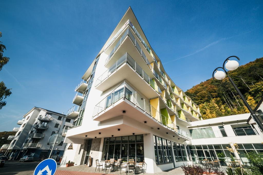 Hotel Wellness Panorama 4*
